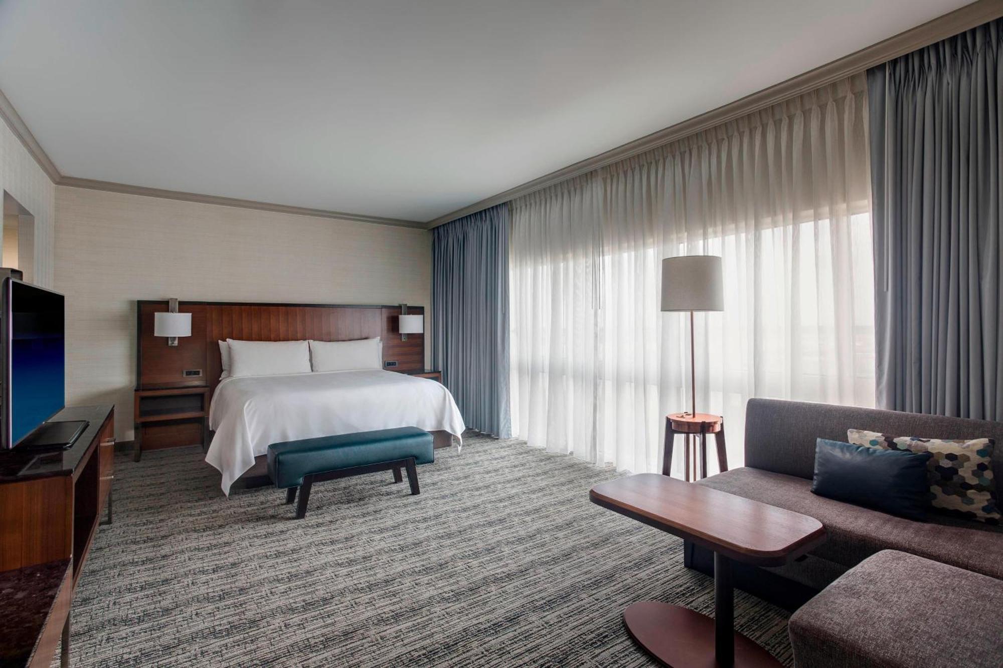 Airport Marriott At George Bush Intercontinental Hotel 4*