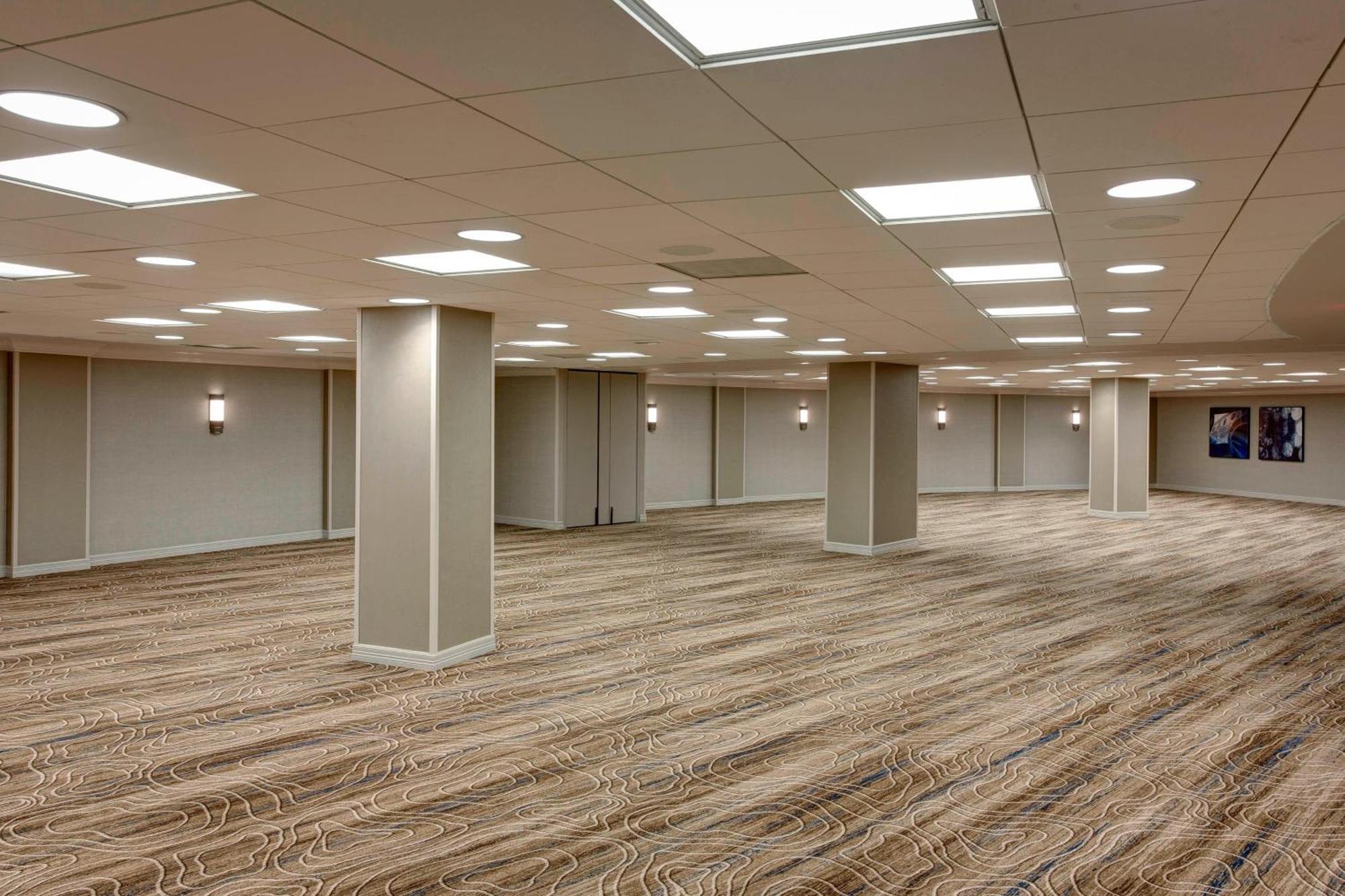 Hotel Airport Marriott At George Bush Intercontinental 4*