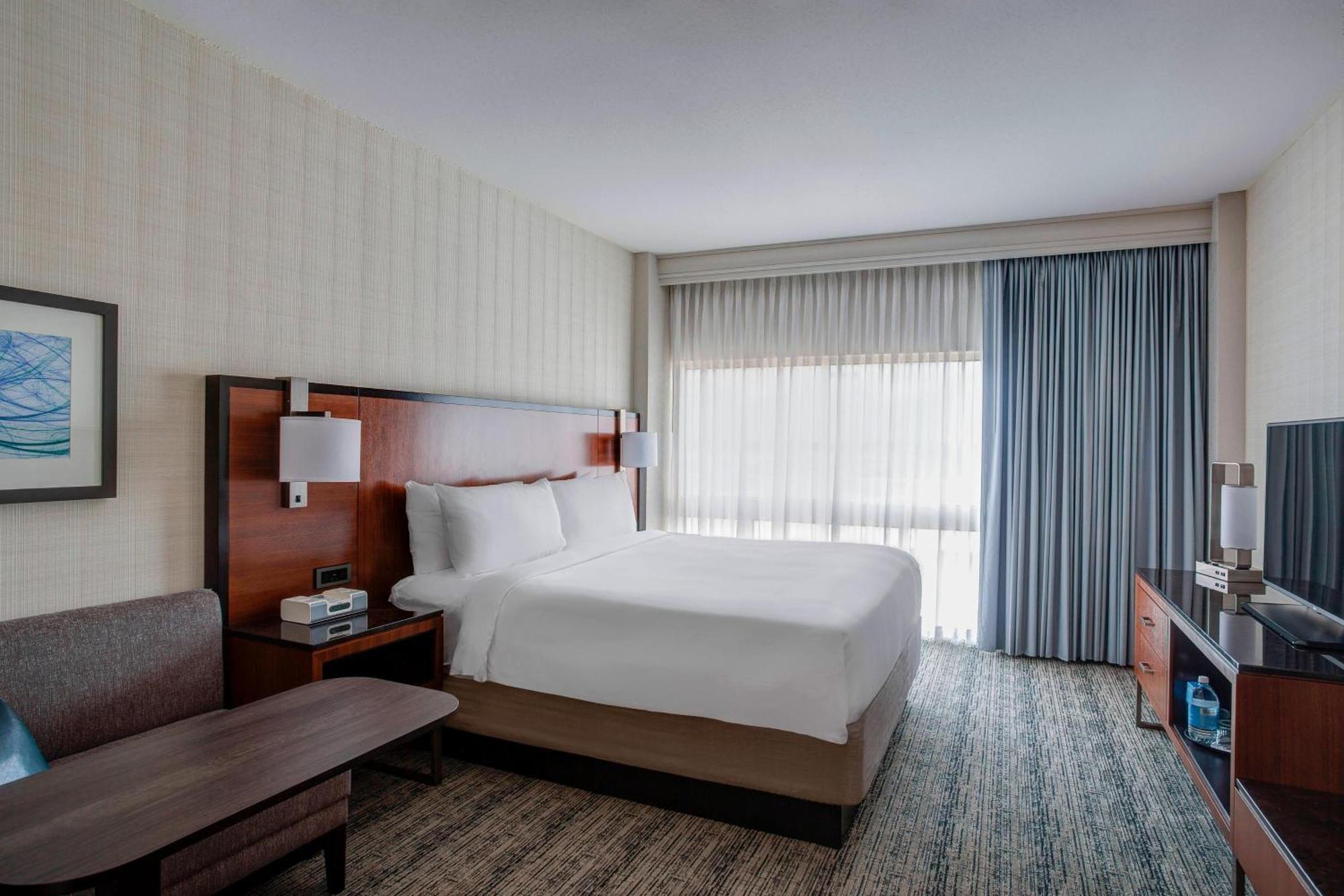 Airport Marriott At George Bush Intercontinental Hotel 4*